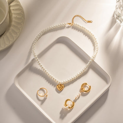 Stainless steel 18k gold-plated pearl heart pendant necklace