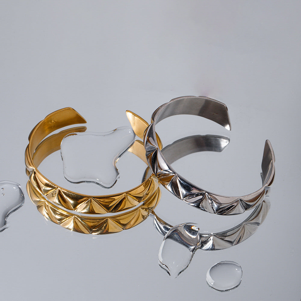 Stainless steel 18k gold-plated triangular open cuff bracelet