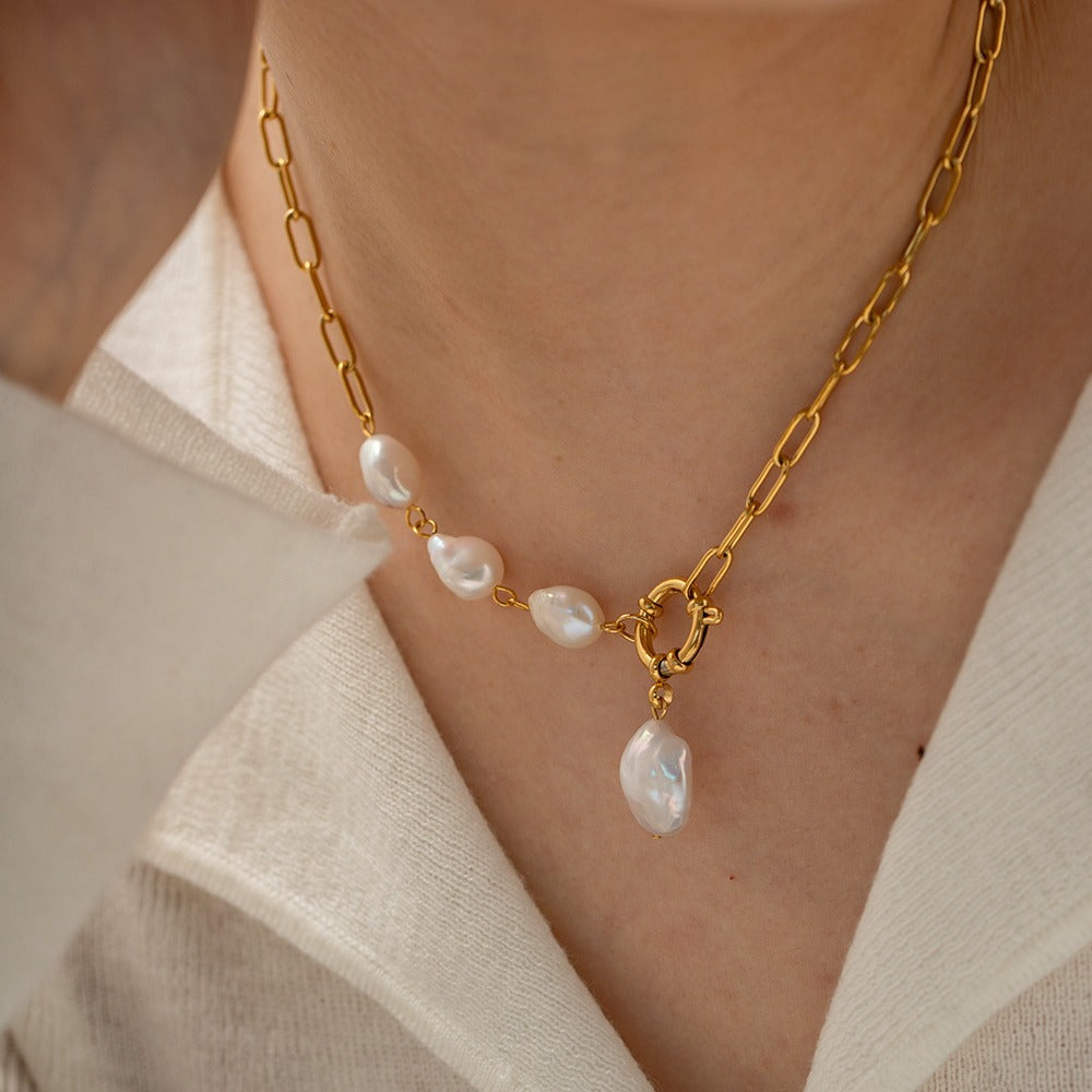 Stainless steel 18k gold-plated pearl pendant necklace