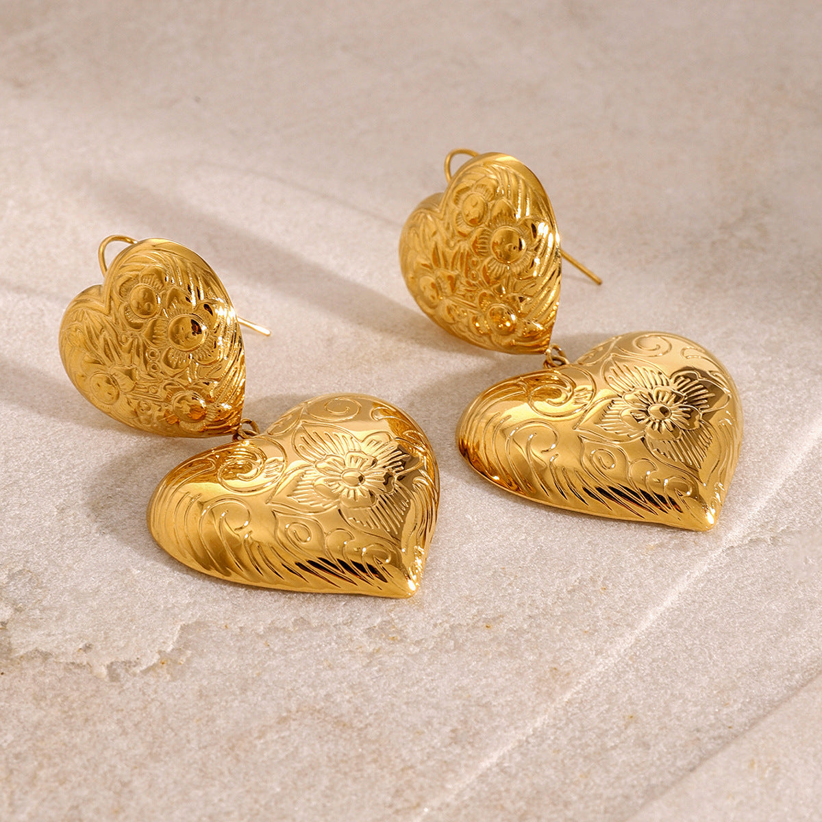 Stainless steel 18k gold-plated heart earrings