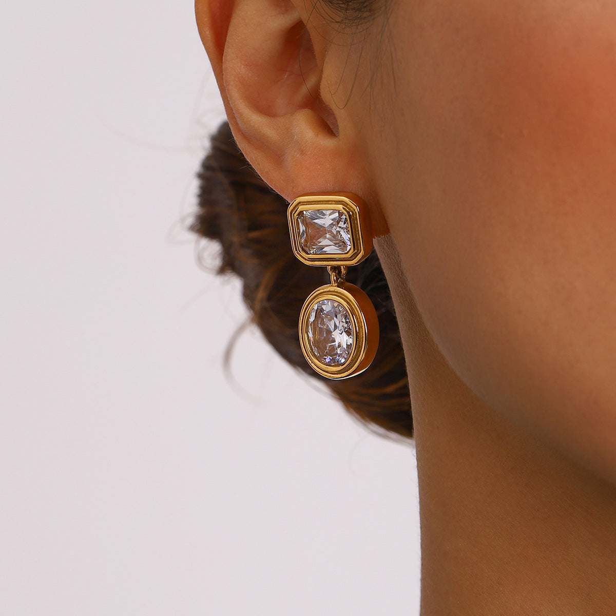 Stainless steel 18k gold-plated white cubic zirconia earrings